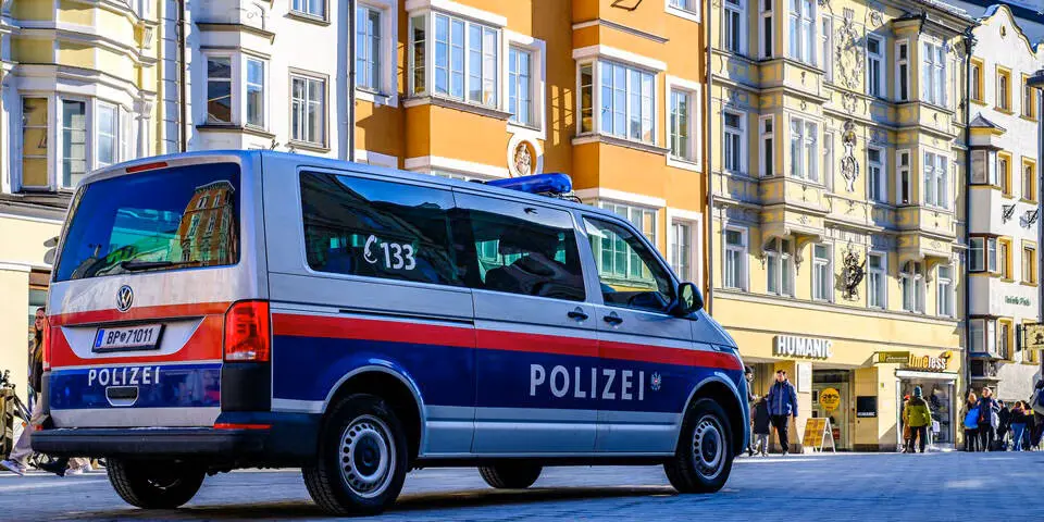 В Инсбруке пятая смерть за два месяца: среди жертв — 14-летняя девочка